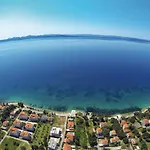 Beautiful In With House Sea View Kožino